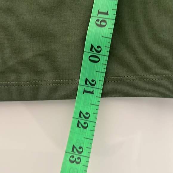 NWOT / J. Crew Fitted mockneck tank top in stretch cotton blend in Utility Green - Picture 4 of 5